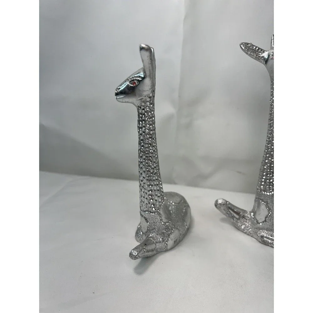 Set Of Vtg Poompuhar Indian‎ Folk Art Decorative Giraffes Silver Tone 7.5”